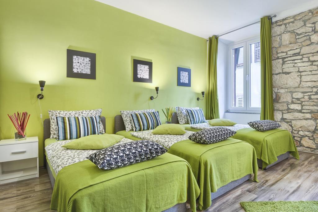 Top Center Rooms & Studio Pula Ngoại thất bức ảnh