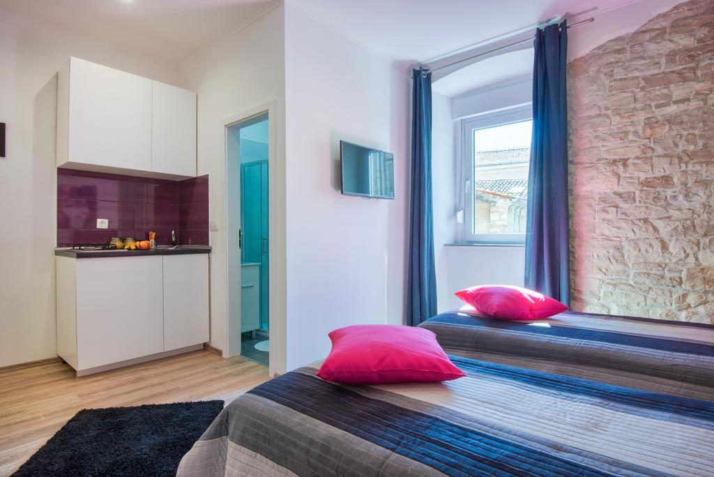 Top Center Rooms & Studio Pula Ngoại thất bức ảnh
