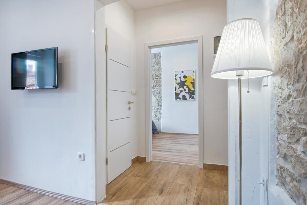 Top Center Rooms & Studio Pula Ngoại thất bức ảnh